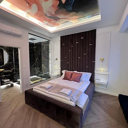Vip Jacuzzi Luxury Apartment Budapest Luaran gambar